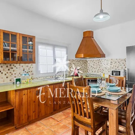 Apartament Malvasia Y Listan - Relax Con Vistas Al Volcan