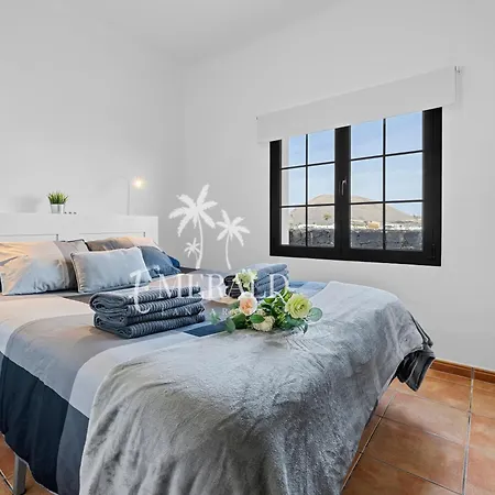 Malvasia Y Listan - Relax Con Vistas Al Volcan Apartment *