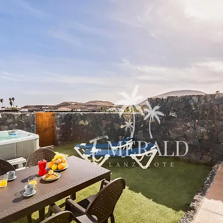 Apartment Malvasia Y Listan - Relax Con Vistas Al Volcan San Bartolome (Las Palmas)