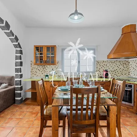 Apartment Malvasia Y Listan - Relax Con Vistas Al Volcan *