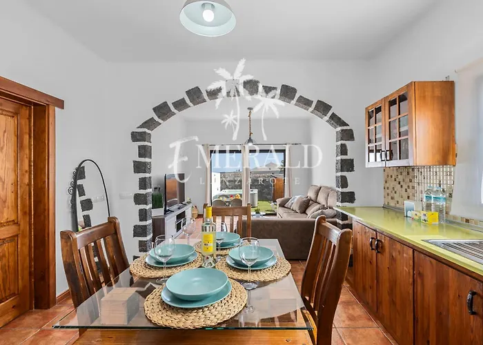 Malvasia Y Listan - Relax Con Vistas Al Volcan Appartement